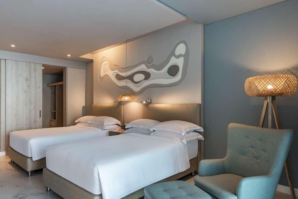 Hilton Santa Marta Hotel Room photo