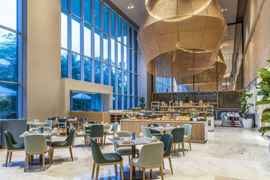 Hilton Santa Marta Hotel Restaurant photo